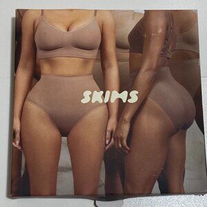 SKIMS Seamless Sculpt Highwaisted Brief